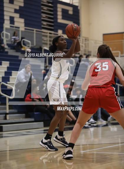 Thumbnail 2 in Southport @ Decatur Central photogallery.