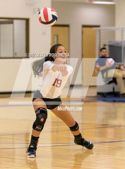 Thumbnail 2 in Floresville vs MacArthur (NISD Tournament) photogallery.