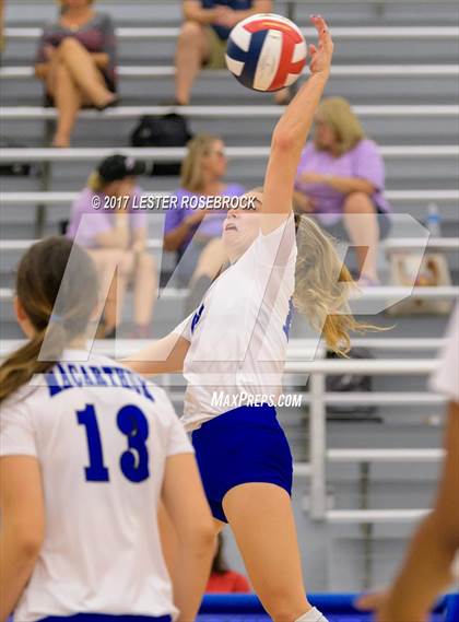 Thumbnail 2 in Floresville vs MacArthur (NISD Tournament) photogallery.