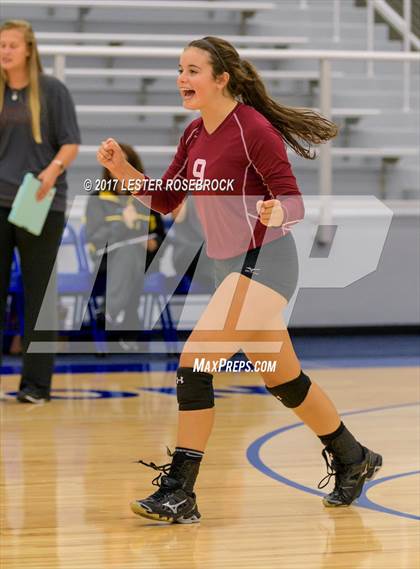 Thumbnail 2 in Floresville vs MacArthur (NISD Tournament) photogallery.