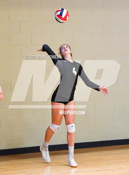 Thumbnail 3 in Oviedo vs. Archbishop Mitty (Nike Tournament of Champions) photogallery.