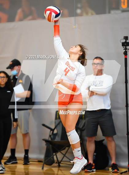 Thumbnail 1 in Oviedo vs. Archbishop Mitty (Nike Tournament of Champions) photogallery.