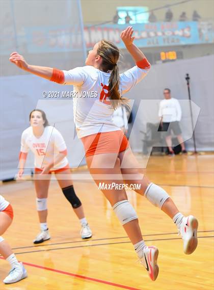 Thumbnail 2 in Oviedo vs. Archbishop Mitty (Nike Tournament of Champions) photogallery.