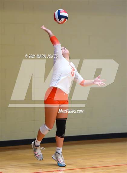 Thumbnail 2 in Oviedo vs. Archbishop Mitty (Nike Tournament of Champions) photogallery.
