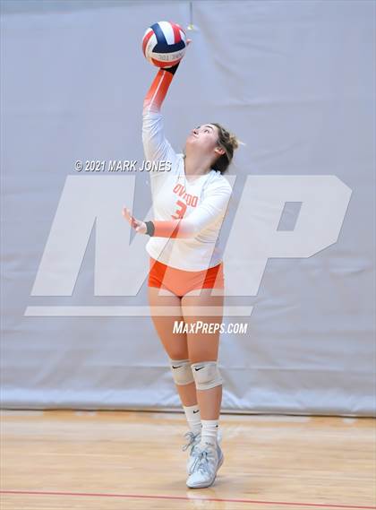 Thumbnail 2 in Oviedo vs. Archbishop Mitty (Nike Tournament of Champions) photogallery.