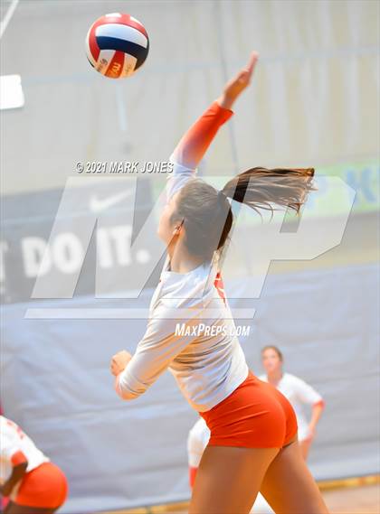Thumbnail 2 in Oviedo vs. Archbishop Mitty (Nike Tournament of Champions) photogallery.