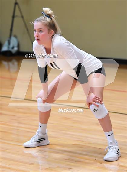 Thumbnail 2 in Oviedo vs. Archbishop Mitty (Nike Tournament of Champions) photogallery.