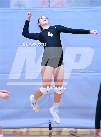 Thumbnail 2 in Oviedo vs. Archbishop Mitty (Nike Tournament of Champions) photogallery.