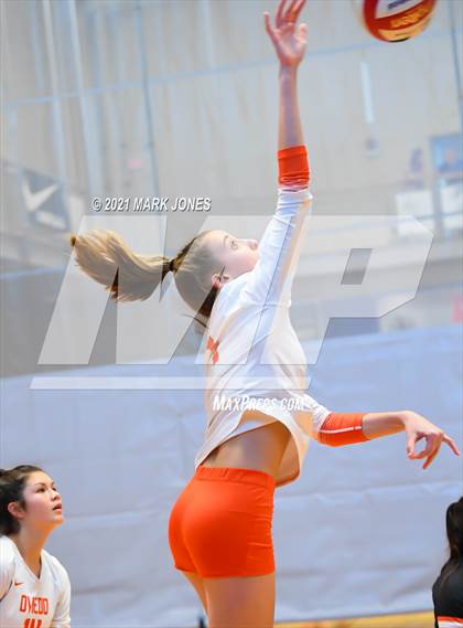 Thumbnail 1 in Oviedo vs. Archbishop Mitty (Nike Tournament of Champions) photogallery.