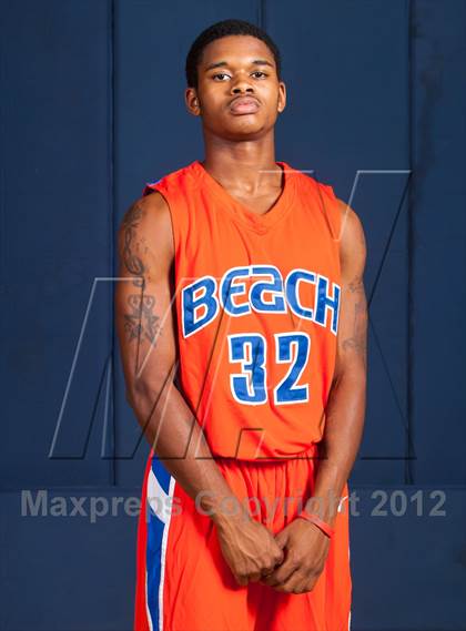 Thumbnail 3 in Rainier Beach (Preseason Top 10 Photo Shoot)  photogallery.
