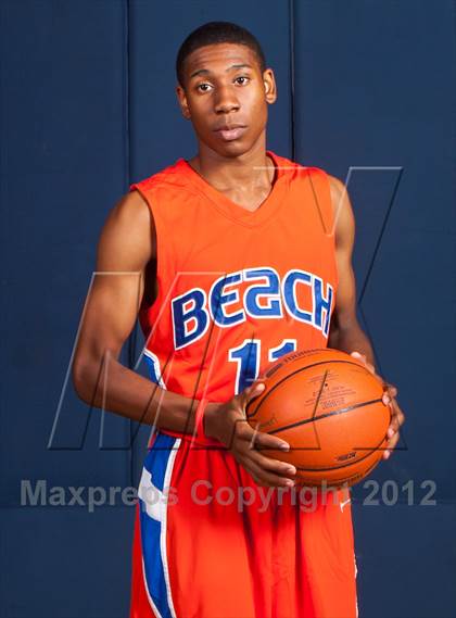 Thumbnail 1 in Rainier Beach (Preseason Top 10 Photo Shoot)  photogallery.