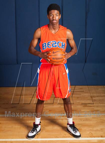 Thumbnail 3 in Rainier Beach (Preseason Top 10 Photo Shoot)  photogallery.