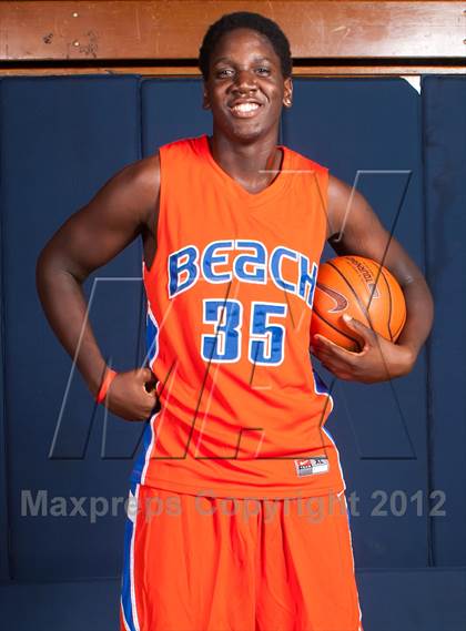 Thumbnail 3 in Rainier Beach (Preseason Top 10 Photo Shoot)  photogallery.