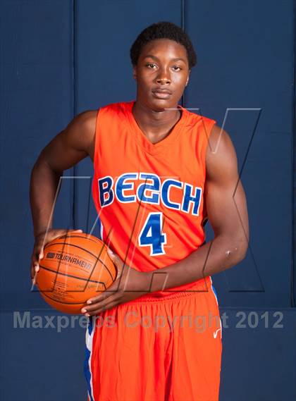 Thumbnail 1 in Rainier Beach (Preseason Top 10 Photo Shoot)  photogallery.
