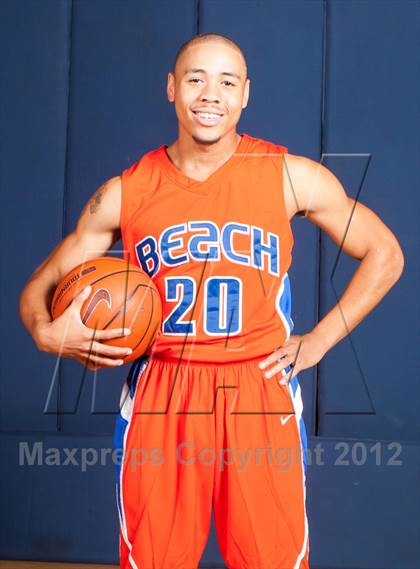 Thumbnail 3 in Rainier Beach (Preseason Top 10 Photo Shoot)  photogallery.