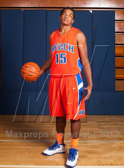 Thumbnail 1 in Rainier Beach (Preseason Top 10 Photo Shoot)  photogallery.