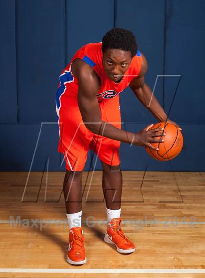 Thumbnail 1 in Rainier Beach (Preseason Top 10 Photo Shoot)  photogallery.