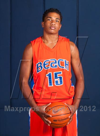Thumbnail 1 in Rainier Beach (Preseason Top 10 Photo Shoot)  photogallery.