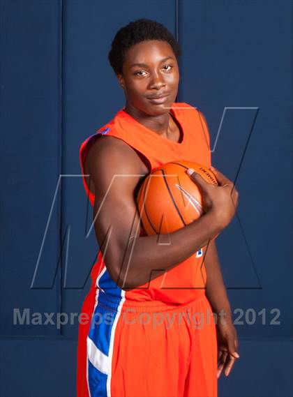 Thumbnail 1 in Rainier Beach (Preseason Top 10 Photo Shoot)  photogallery.