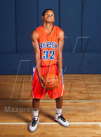 Thumbnail 1 in Rainier Beach (Preseason Top 10 Photo Shoot)  photogallery.
