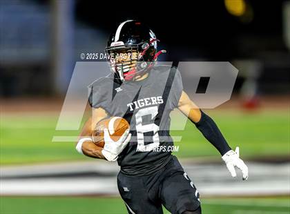 Thumbnail 1 in Milford vs. Monticello (UHSAA 8-man Semifinal) photogallery.