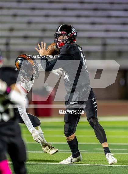 Thumbnail 3 in Milford vs. Monticello (UHSAA 8-man Semifinal) photogallery.