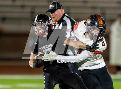Thumbnail 3 in Milford vs. Monticello (UHSAA 8-man Semifinal) photogallery.