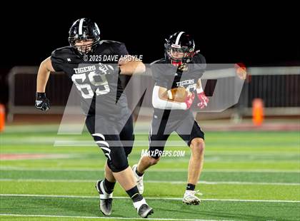 Thumbnail 1 in Milford vs. Monticello (UHSAA 8-man Semifinal) photogallery.