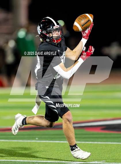 Thumbnail 2 in Milford vs. Monticello (UHSAA 8-man Semifinal) photogallery.