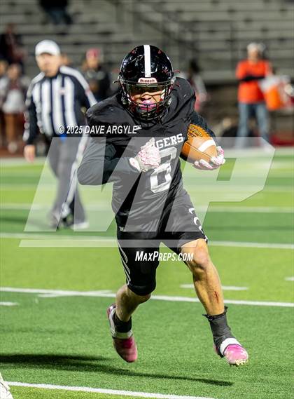 Thumbnail 1 in Milford vs. Monticello (UHSAA 8-man Semifinal) photogallery.