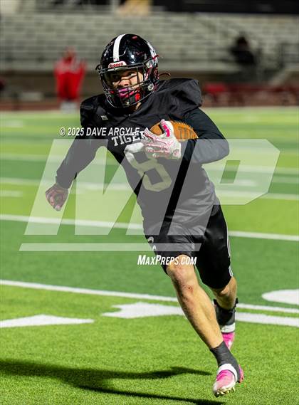 Thumbnail 3 in Milford vs. Monticello (UHSAA 8-man Semifinal) photogallery.