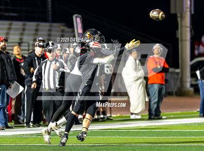 Thumbnail 3 in Milford vs. Monticello (UHSAA 8-man Semifinal) photogallery.