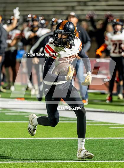 Thumbnail 3 in Milford vs. Monticello (UHSAA 8-man Semifinal) photogallery.