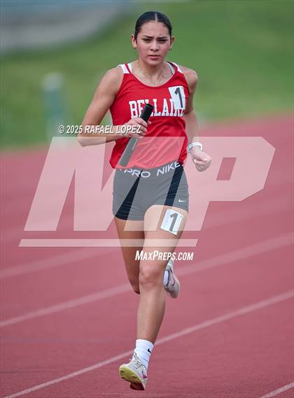 Thumbnail 2 in Dave Bethany Relays (4x800M) photogallery.
