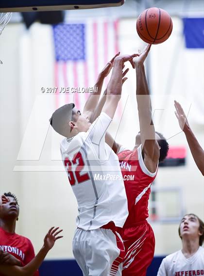 Thumbnail 2 in Antonian Prep Vs Jefferson (SAISD Invitational) photogallery.