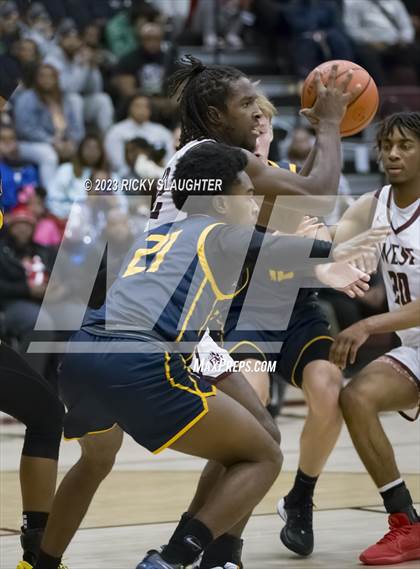 Thumbnail 3 in O'Fallon @ Belleville West photogallery.