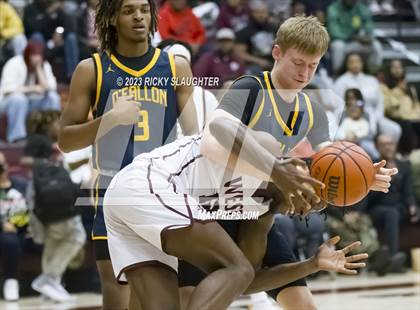 Thumbnail 3 in O'Fallon @ Belleville West photogallery.
