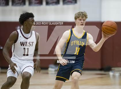 Thumbnail 2 in O'Fallon @ Belleville West photogallery.