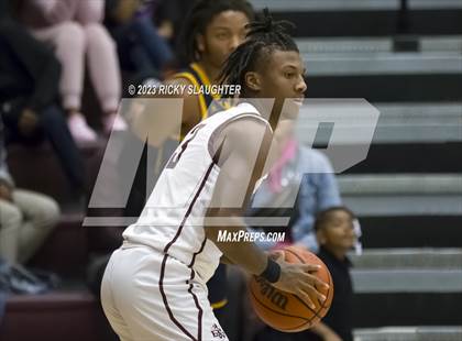 Thumbnail 1 in O'Fallon @ Belleville West photogallery.