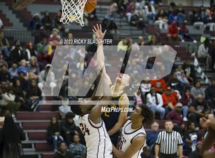 Thumbnail 1 in O'Fallon @ Belleville West photogallery.
