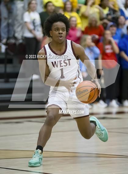 Thumbnail 2 in O'Fallon @ Belleville West photogallery.