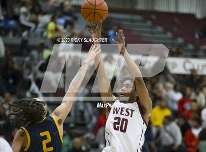 Thumbnail 2 in O'Fallon @ Belleville West photogallery.