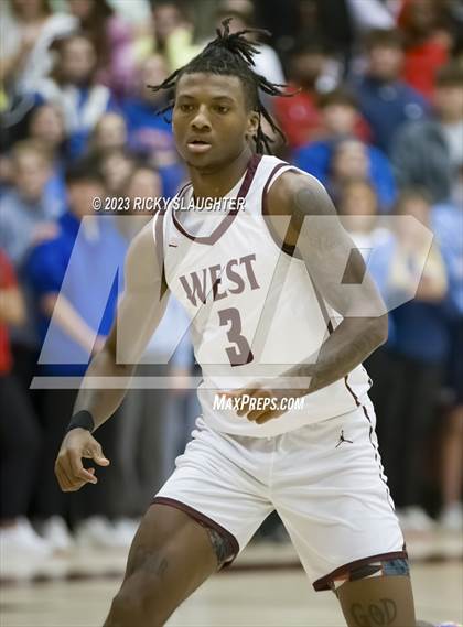 Thumbnail 3 in O'Fallon @ Belleville West photogallery.