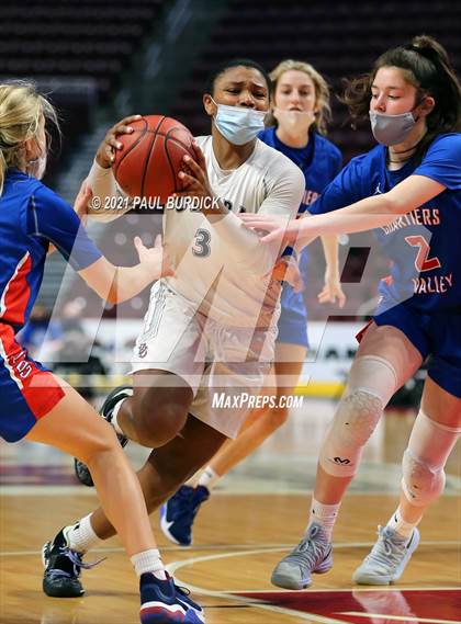 Thumbnail 2 in Chartiers Valley @ Cardinal O'Hara (PIAA 5A Championship) photogallery.