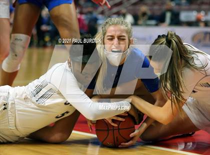 Thumbnail 3 in Chartiers Valley @ Cardinal O'Hara (PIAA 5A Championship) photogallery.