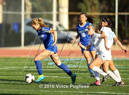 Thumbnail 2 in Burbank @ Crescenta Valley photogallery.