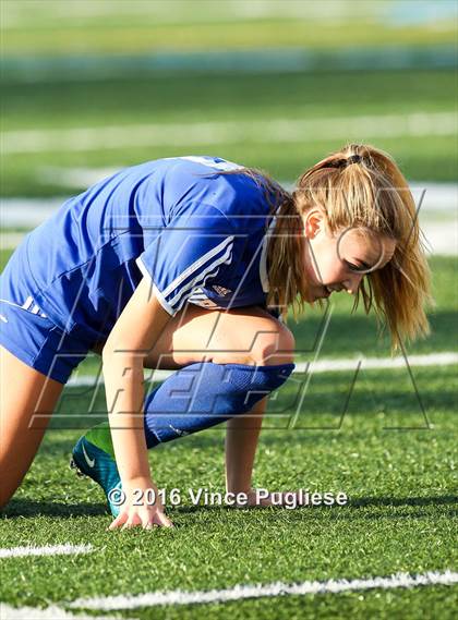 Thumbnail 1 in Burbank @ Crescenta Valley photogallery.