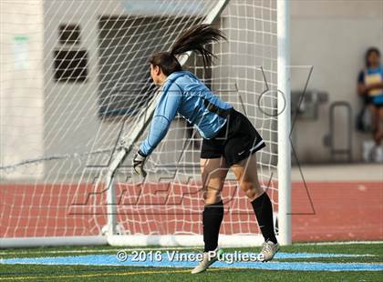 Thumbnail 1 in Burbank @ Crescenta Valley photogallery.