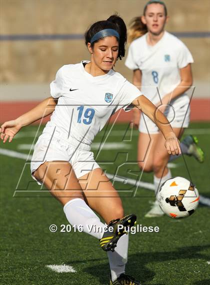 Thumbnail 3 in Burbank @ Crescenta Valley photogallery.