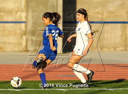 Thumbnail 2 in Burbank @ Crescenta Valley photogallery.